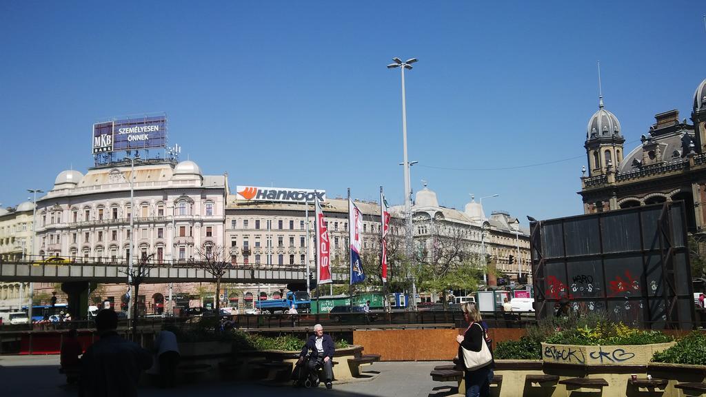 Downtown Apartments Budapest Exteriör bild